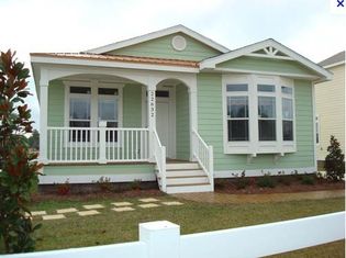 China Mini 20 / 30SQM Prefabricated Bungalow Homes , Light Steel Bungalow Modular Homes supplier