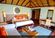 Overwater Bungalow / Prefab House For Resort Water Bungalow supplier